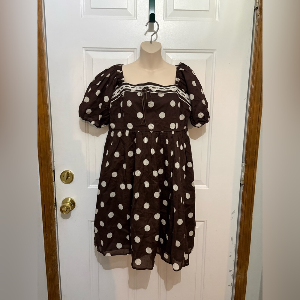 NWOT Abercrombie & Fitch Brown & White Polka Dot Puff Sleeve Dress